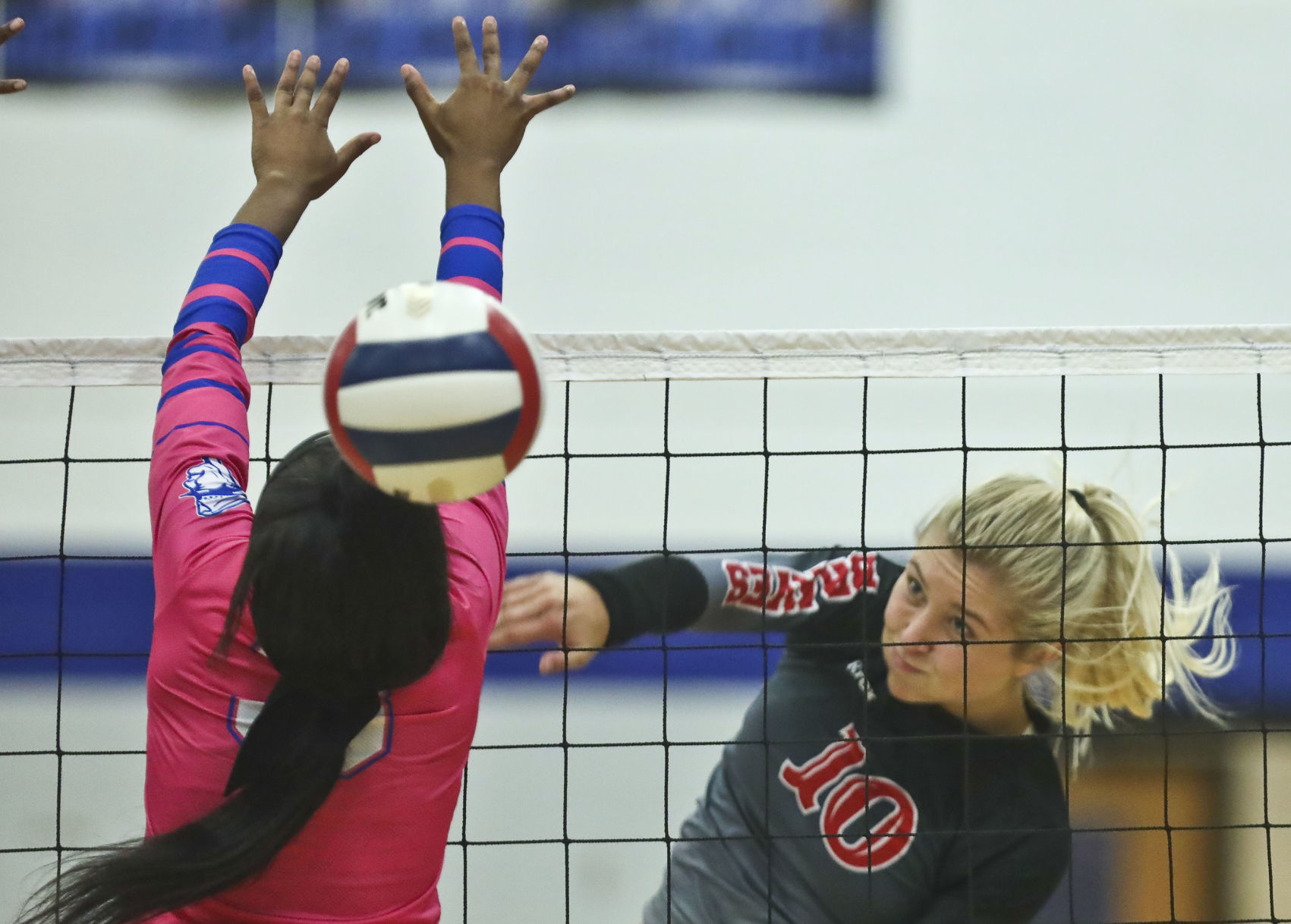 Volleyball MacArthur Mount Zion 49 10.02.19.JPG